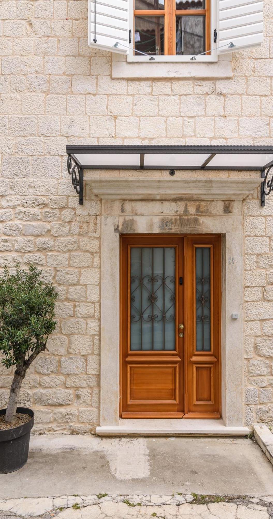 Oleander Center Apartment Trogir